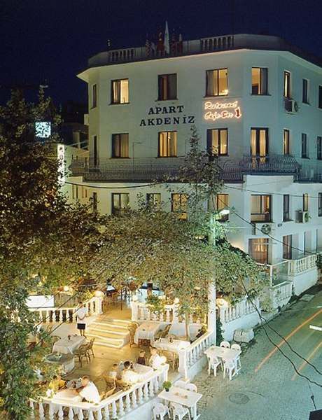 Akdeniz Apart Hotel Kusadasi Exterior photo